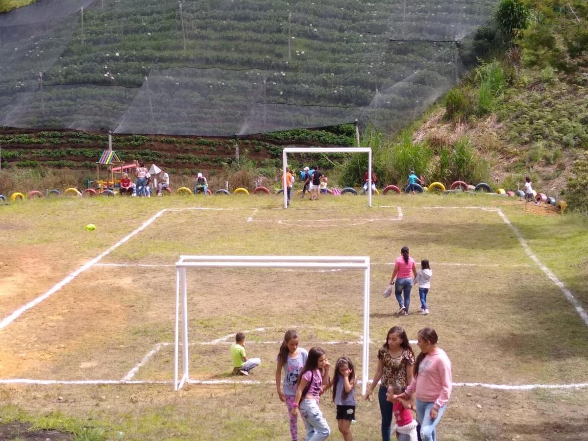 Vista Hermosa Eco Hostal Carmen de Viboral المظهر الخارجي الصورة