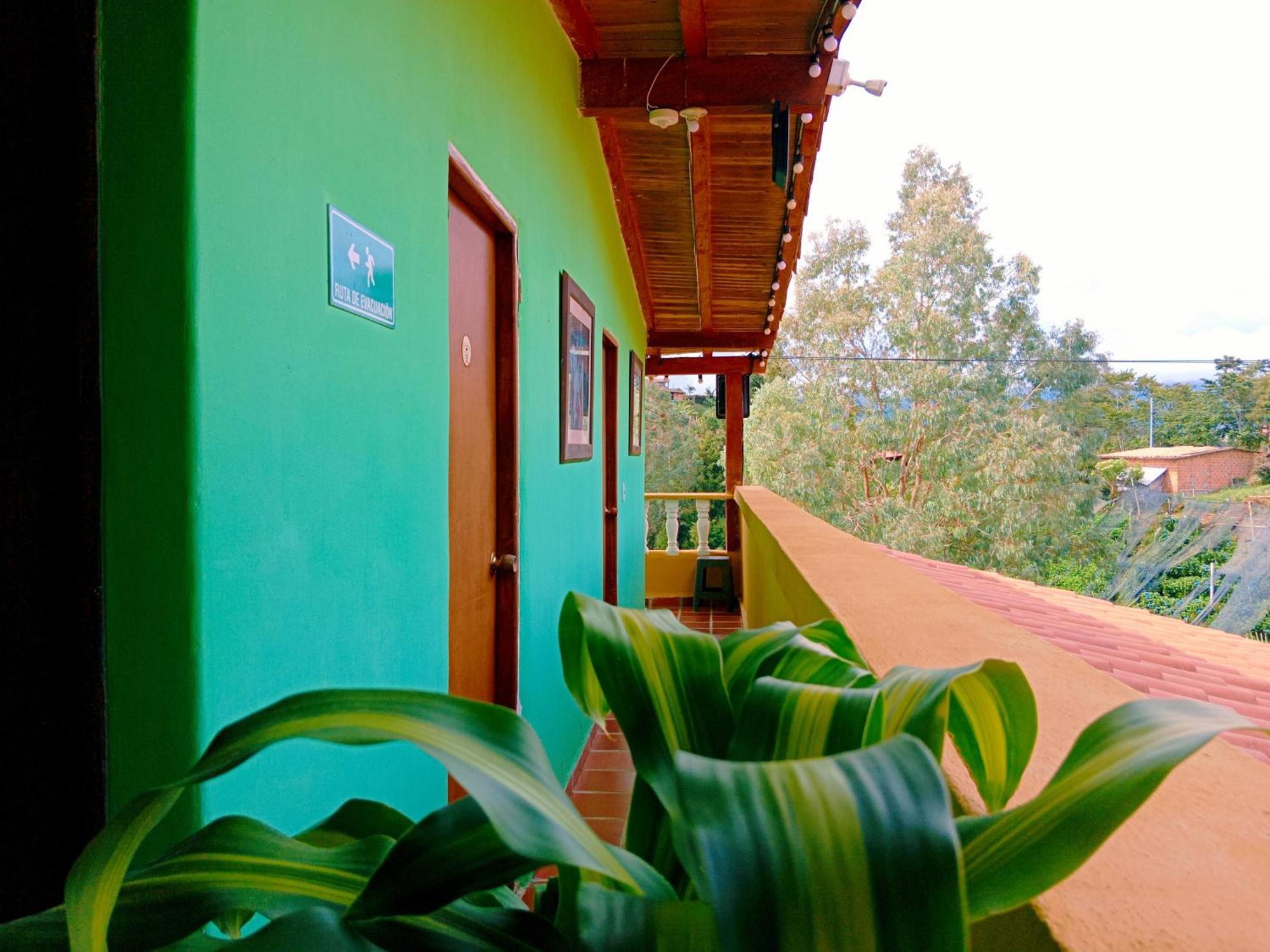 Vista Hermosa Eco Hostal Carmen de Viboral الغرفة الصورة